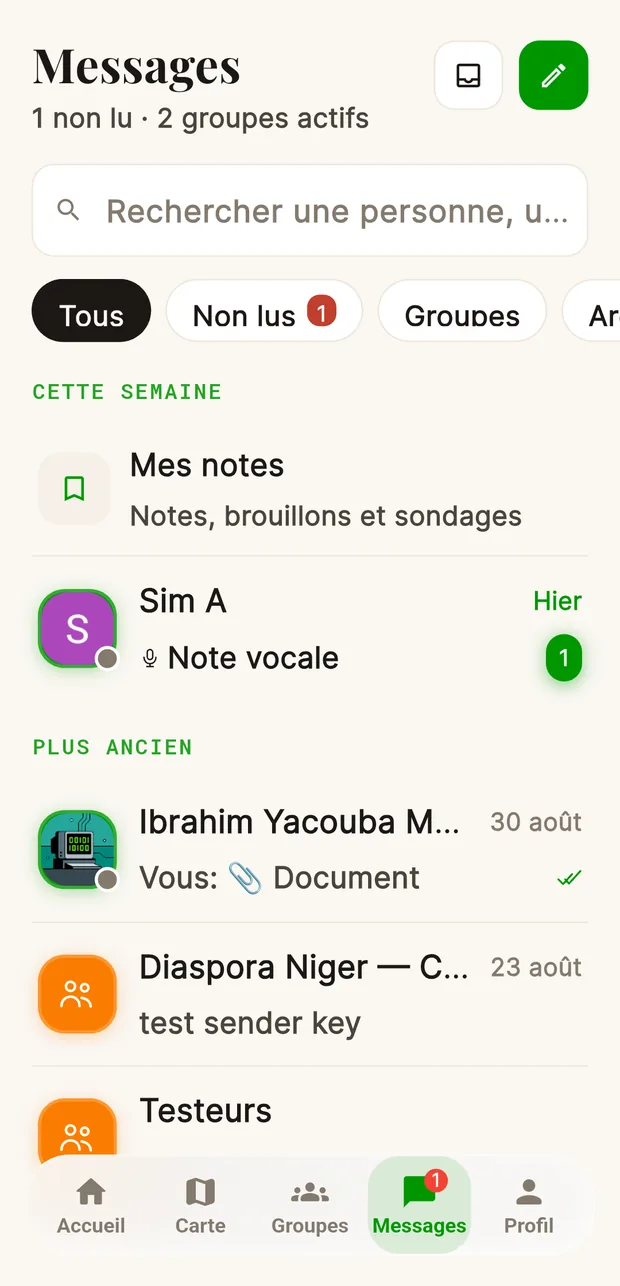 Liste des conversations, avec filtres et notes personnelles.